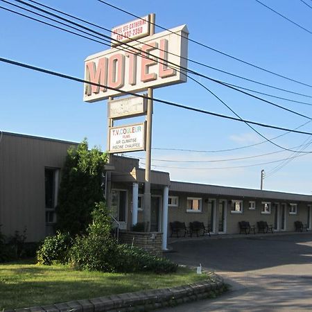 Motel Sainte Catherine Luaran gambar