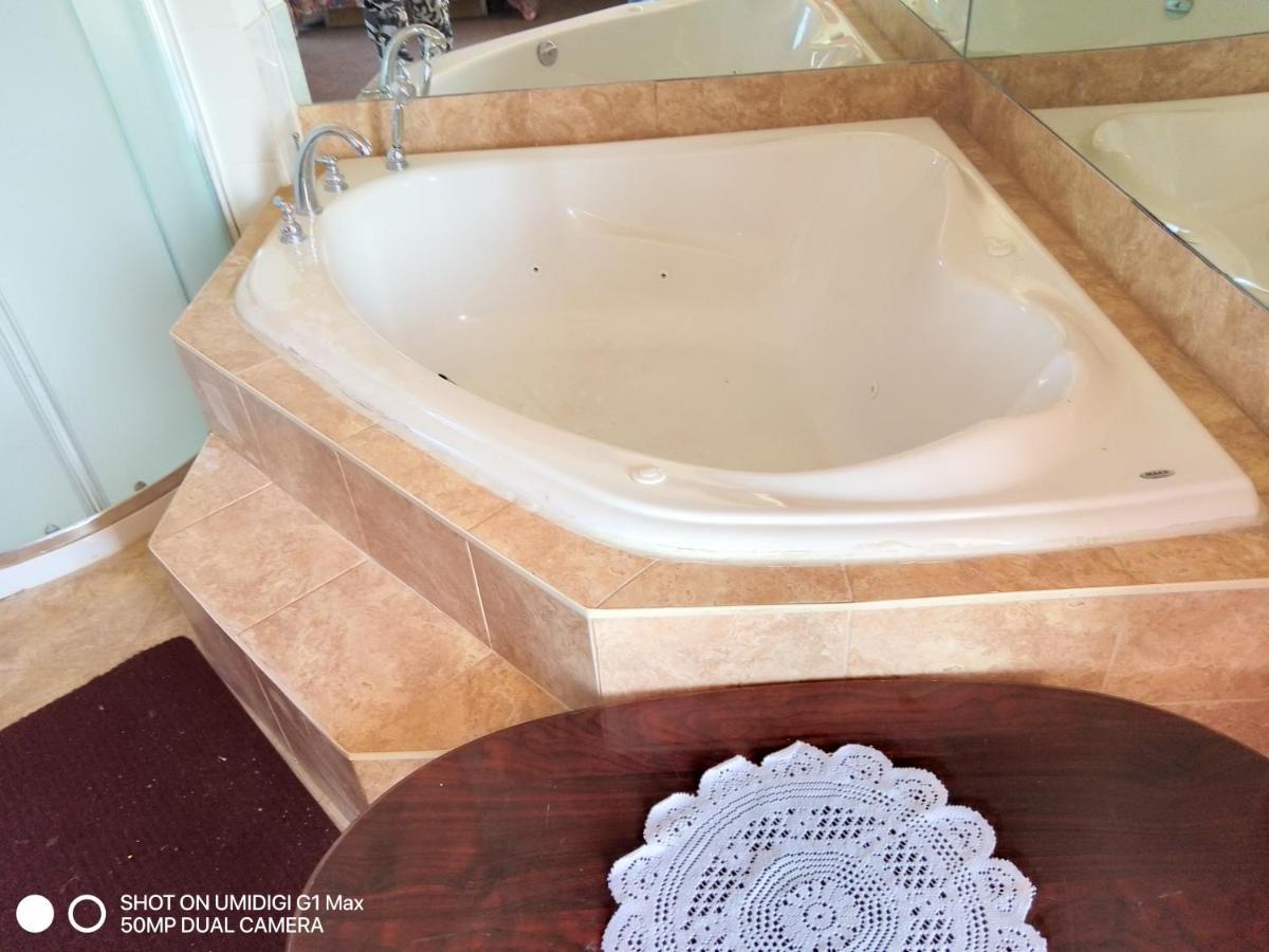 Motel Sainte Catherine Luaran gambar