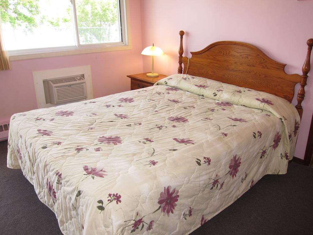 Motel Sainte Catherine Luaran gambar